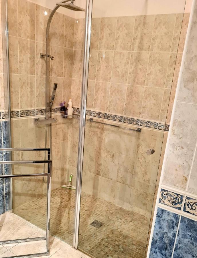 Grand Appartement 109M2 Vue Sur Quai Centre Ville,Wifi Sète Buitenkant foto